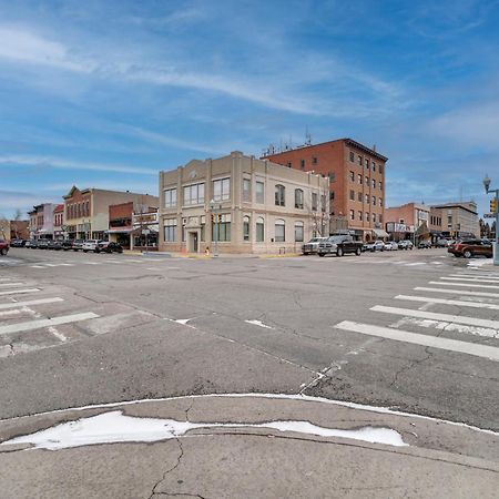 Historic Laramie Apt Walk To Shops And Restaurants Apartment Exterior photo