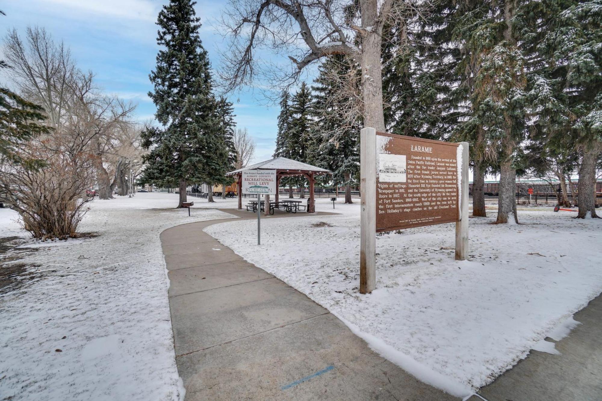 Historic Laramie Apt Walk To Shops And Restaurants Apartment Exterior photo