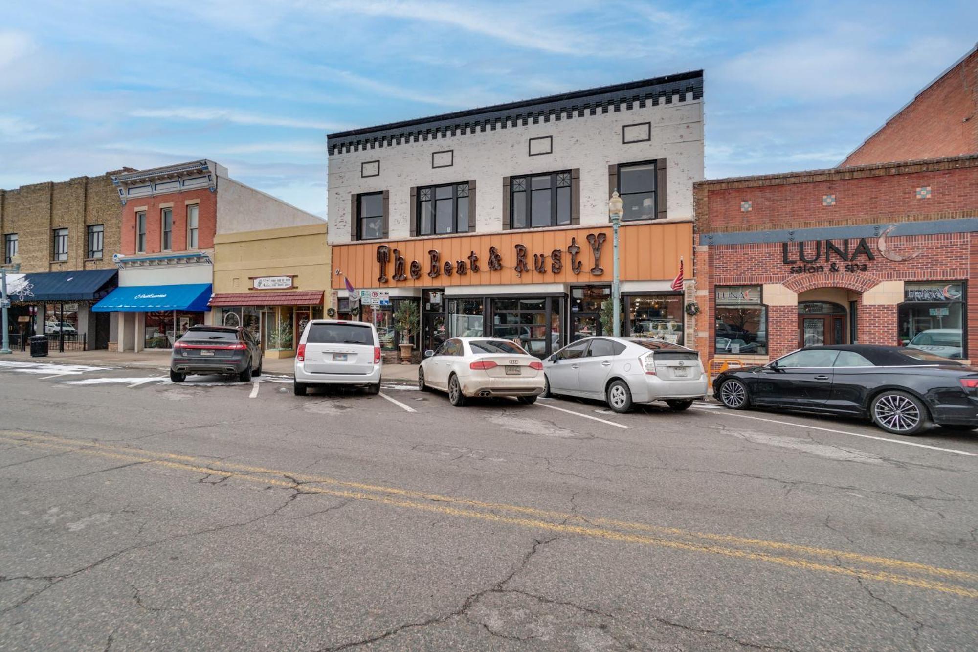 Historic Laramie Apt Walk To Shops And Restaurants Apartment Exterior photo